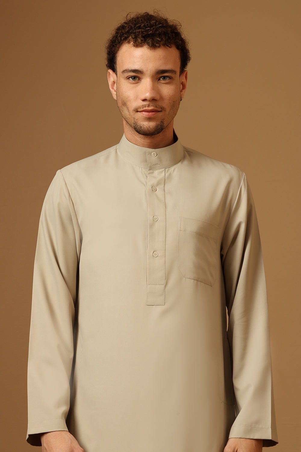 Men’s Poly Cotton Thobe with Band Collar & Side Pockets - EastEssence.com