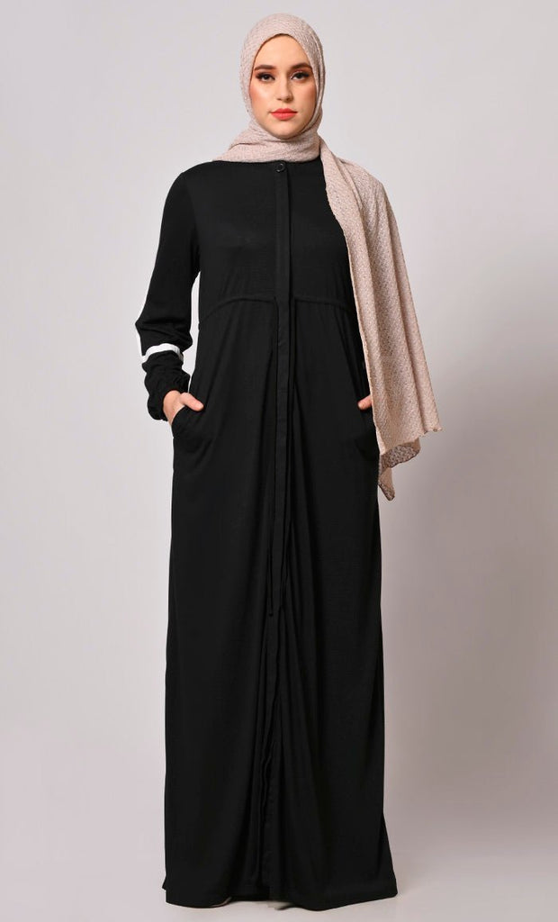 Modest Athleisure: Sporty Black Abaya with Pockets - Final Sale - EastEssence.com