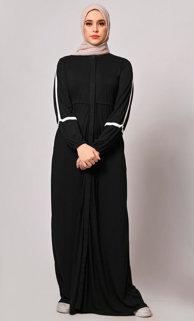 Modest Athleisure: Sporty Black Abaya with Pockets - Final Sale - EastEssence.com