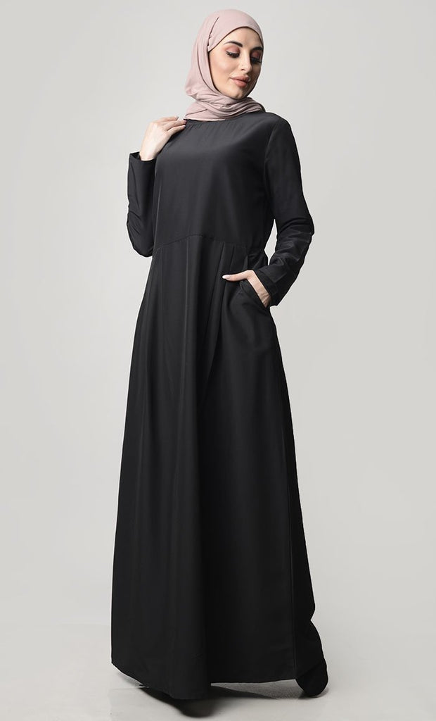 Modest Pleated Abaya With Pockets - Final Sale - EastEssence.com