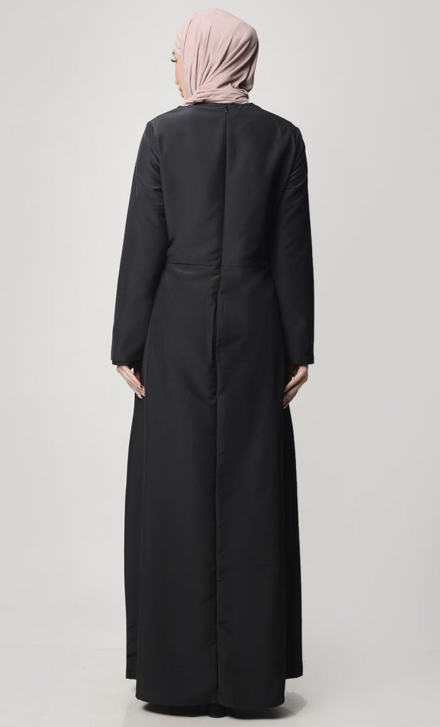 Modest Pleated Abaya With Pockets - Final Sale - EastEssence.com