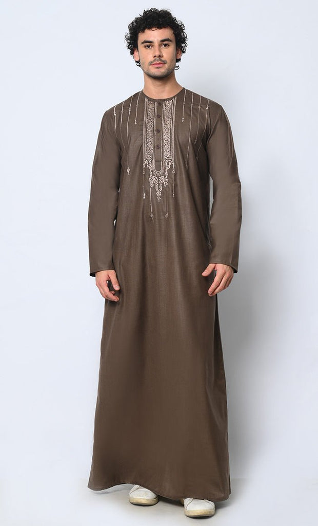 Ornate Reverence: Islamic Embroidered Men's Brown Thobe with Pockets - EastEssence.com