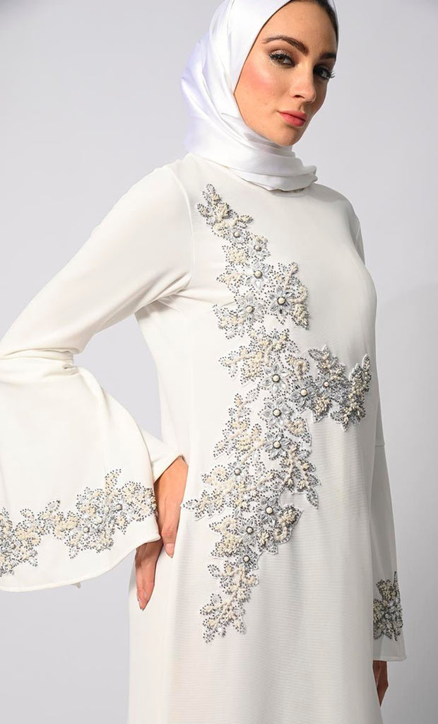 Pearls of Elegance: Stone Handwork White Abaya with Belt and Hijab - Final Sale - EastEssence.com