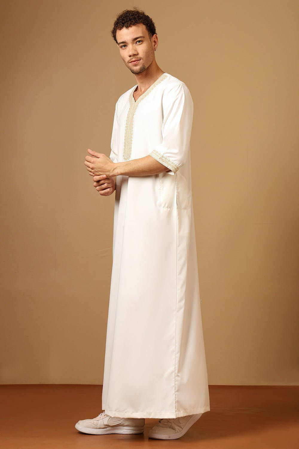 Poplin Royal Moroccan Embroidered Thobe - EastEssence.com