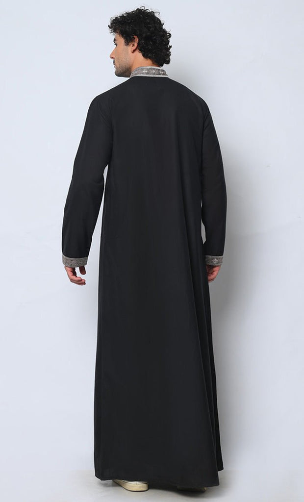 Royal Arabesque: Arabic Embroidered Men's Black Thobe - EastEssence.com