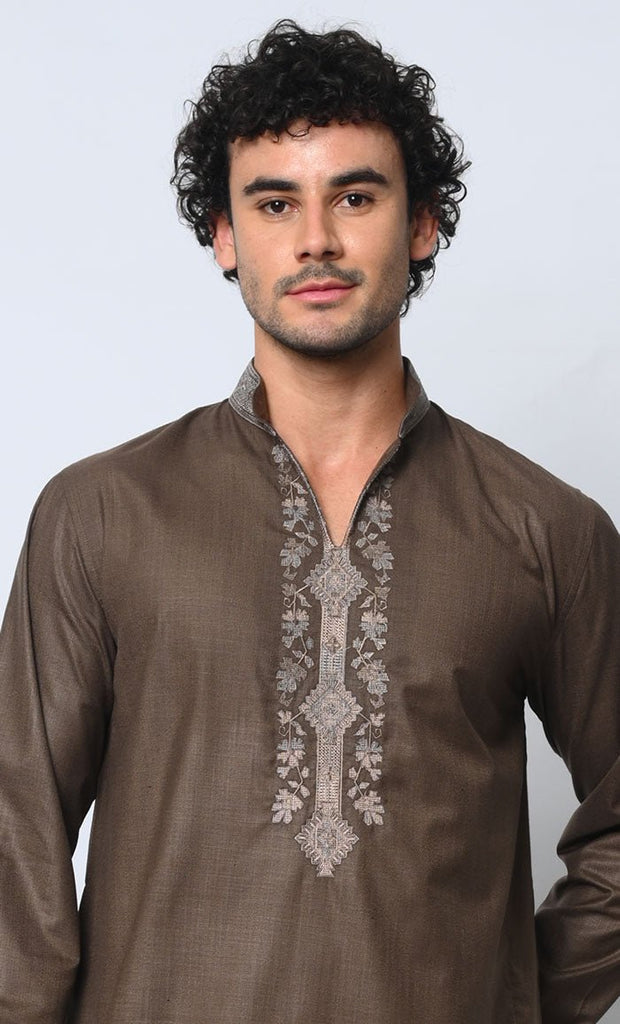 Royal Arabesque: Arabic Embroidered Men's Brown Thobe - EastEssence.com