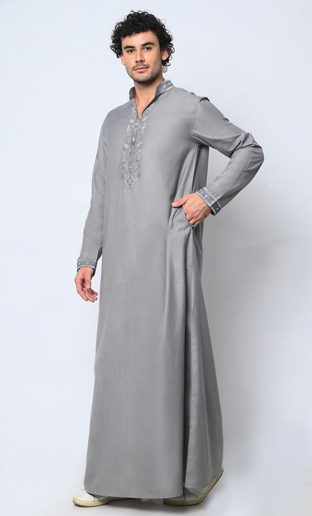 Royal Arabesque: Arabic Embroidered Men's Grey Thobe - EastEssence.com