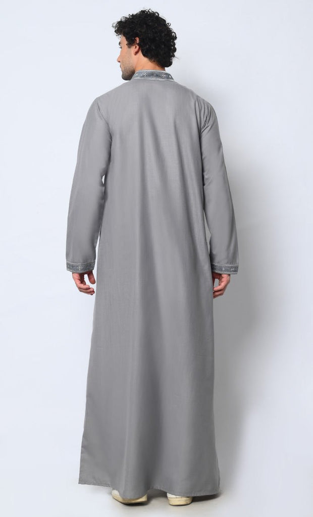 Royal Arabesque: Arabic Embroidered Men's Grey Thobe - EastEssence.com