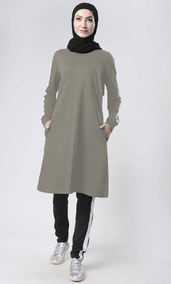 Side detailed White Stripes Sport/Gym Set - EastEssence.com