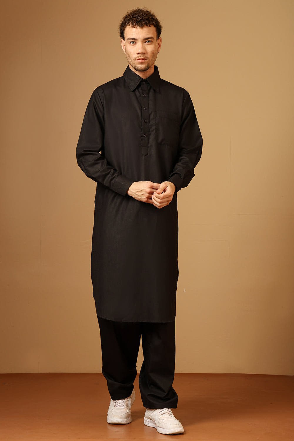Ensemble Kurta Pathani et pantalon pour homme en popeline flammée à col chemise et manches à revers