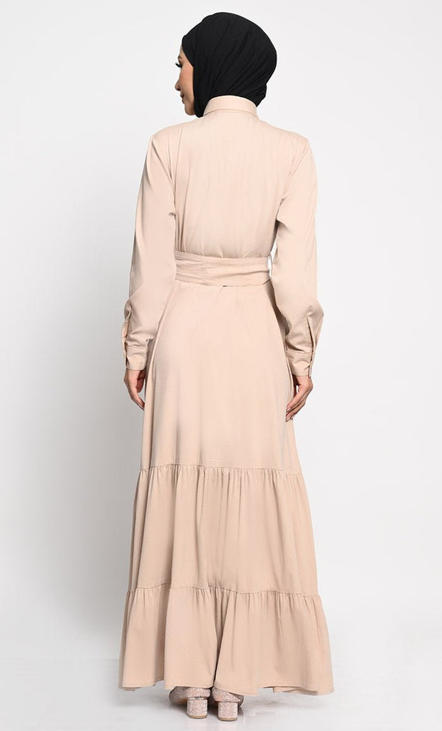 Sophisticated Korean Twill Fabric Abaya with Adjustable Belt and Pleated Panels - EastEssence.com