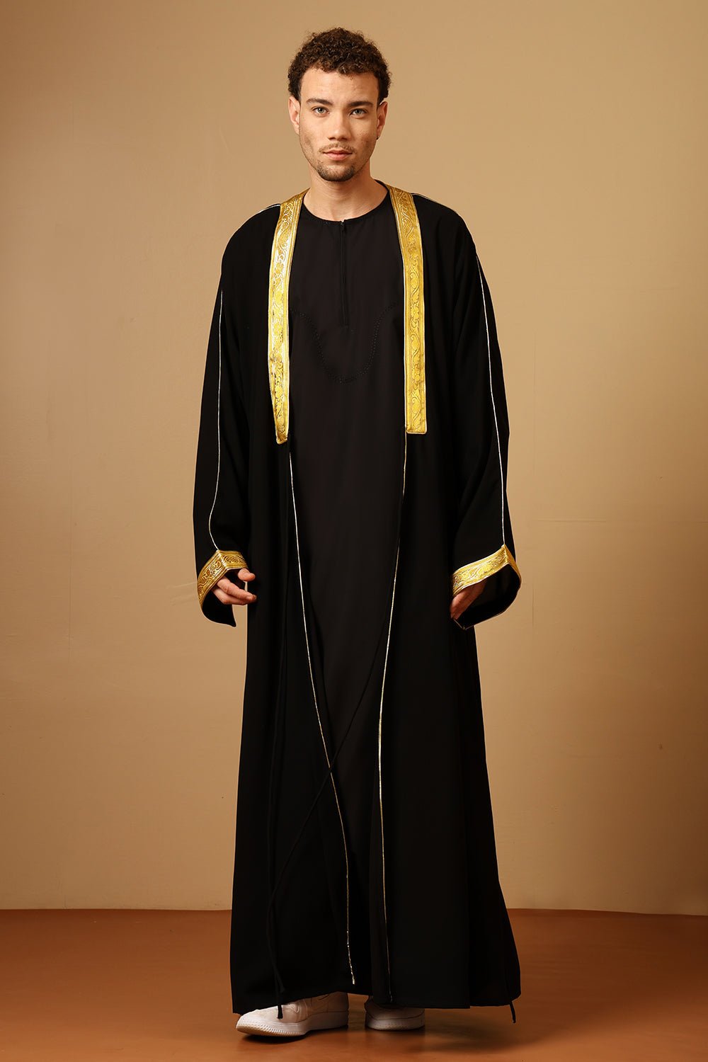 Traditional Arabic Bisht matching inner Set with Drawstring Tie - EastEssence.com