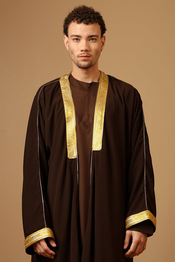Traditional Arabic Brown Bisht matching inner Set with Drawstring Tie - EastEssence.com