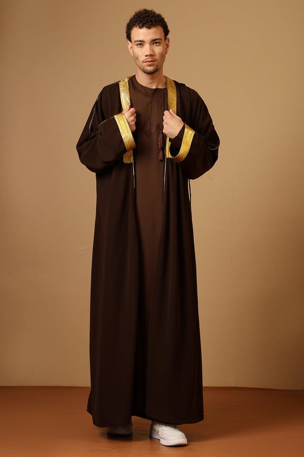 Traditional Arabic Brown Bisht matching inner Set with Drawstring Tie - EastEssence.com