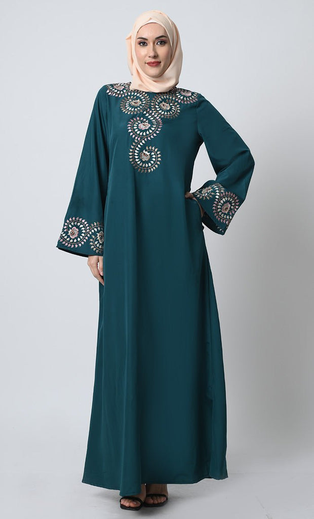 Traditional Embroidered Kashibo Abaya - EastEssence.com