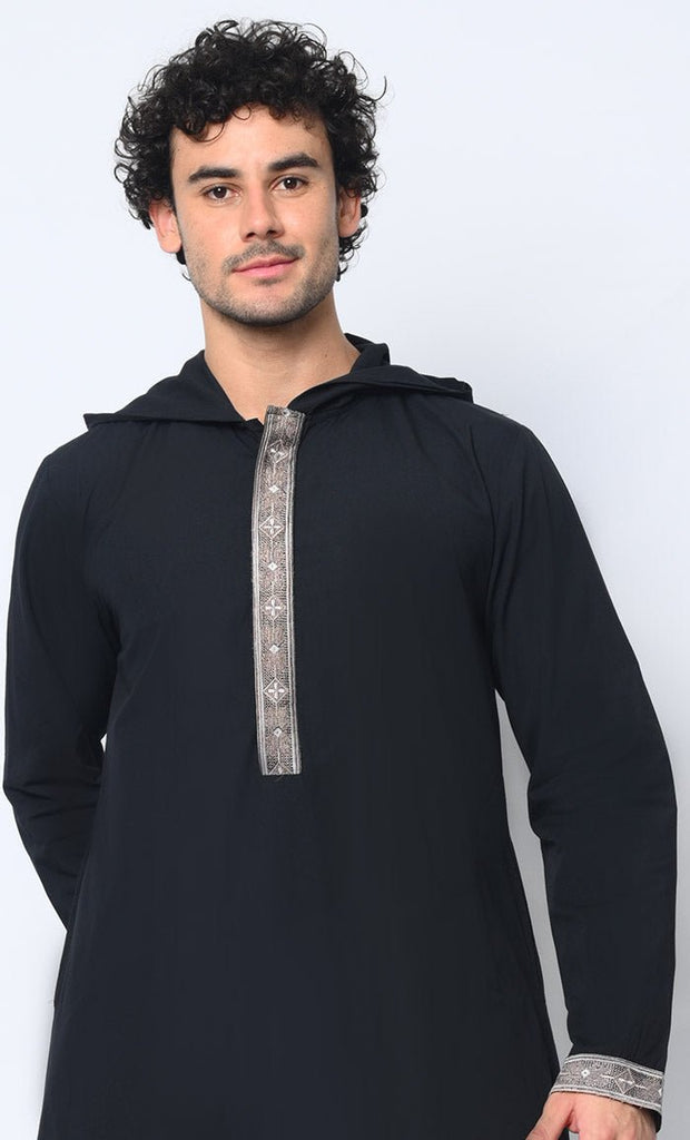 Versatile Style: Hidden Button Men's Black Thobe Hoodie with Pockets - EastEssence.com