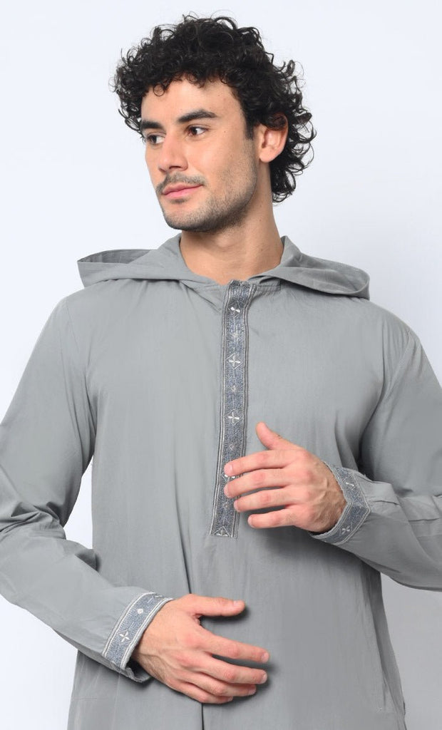 Versatile Style: Hidden Button Men's Grey Thobe Hoodie with Pockets - EastEssence.com