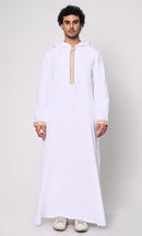 Versatile Style: Hidden Button Men's White Thobe Hoodie with Pockets - EastEssence.com