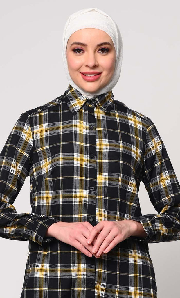 Wome's Plaid Shirt Tunic With Dual Pockets - EastEssence.com