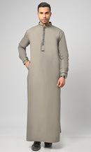 Arabian Black Emroidery Detailing Thobe