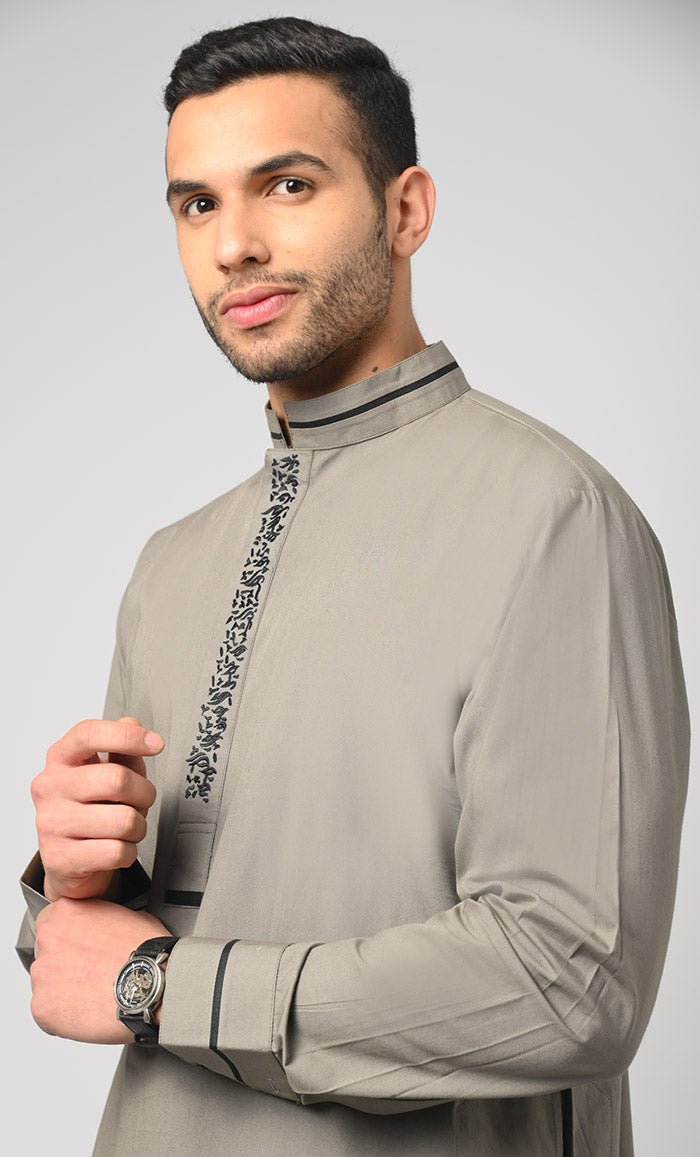 Arabian Black Emroidery Detailing Thobe