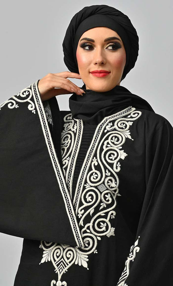 Arabic Beautiful Dori Work Detailing Abaya