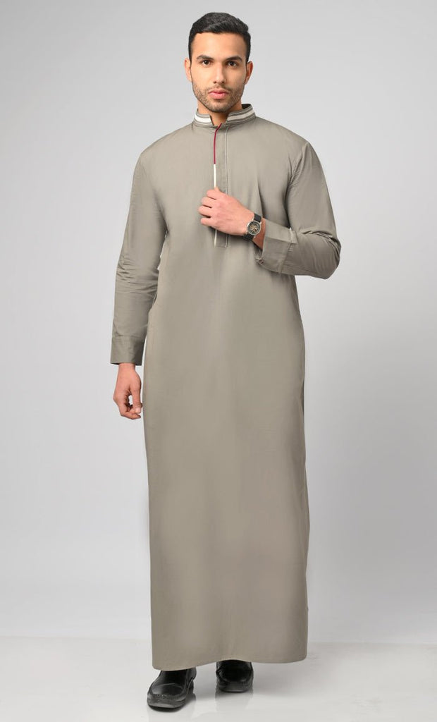Arabic Neck Detailing Thobe Jubba For Men With Cuffs And Pockets - EastEssence.com