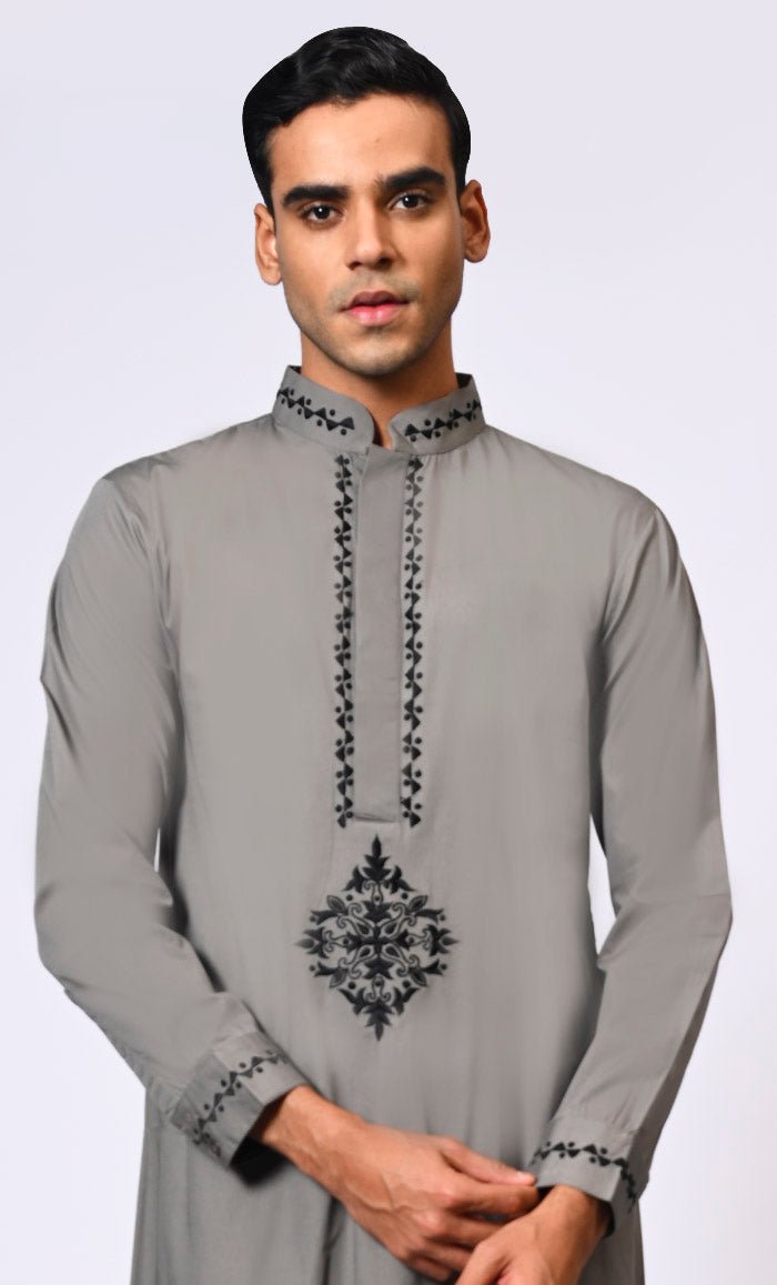 Artisanal Embroidery: Men's Grey Thobe Crafted with Attention to Detail - EastEssence.com