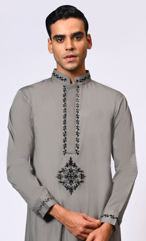 Artisanal Embroidery: Men's Grey Thobe Crafted with Attention to Detail - EastEssence.com