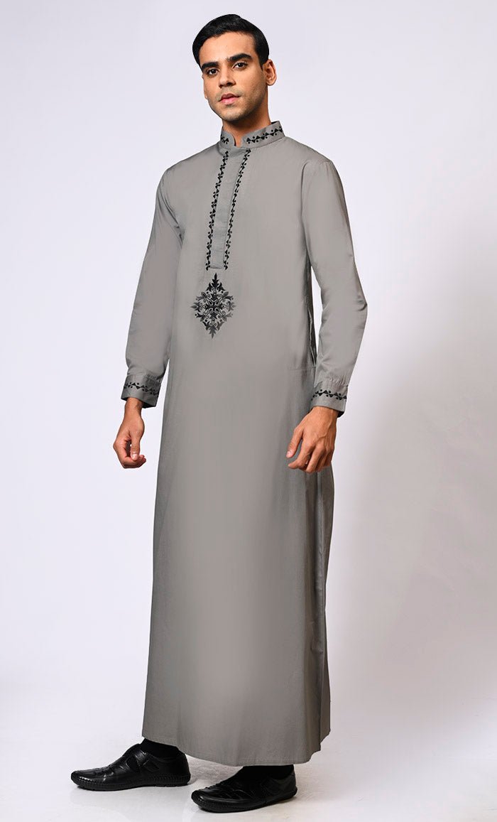 Artisanal Embroidery: Men's Grey Thobe Crafted with Attention to Detail - EastEssence.com