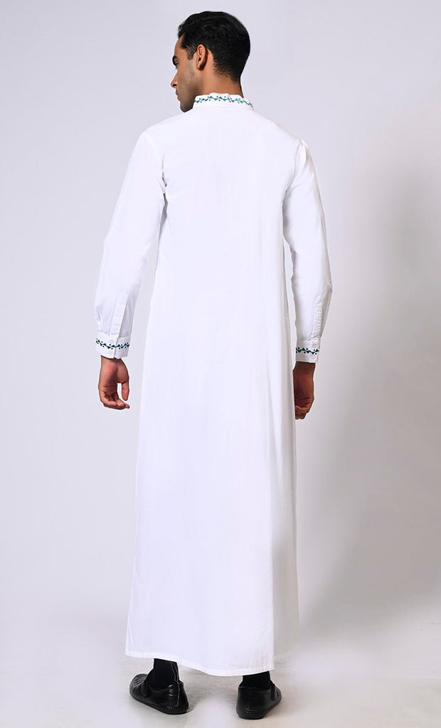 Artisanal Embroidery: Men's White Thobe Crafted with Attention to Detail - EastEssence.com