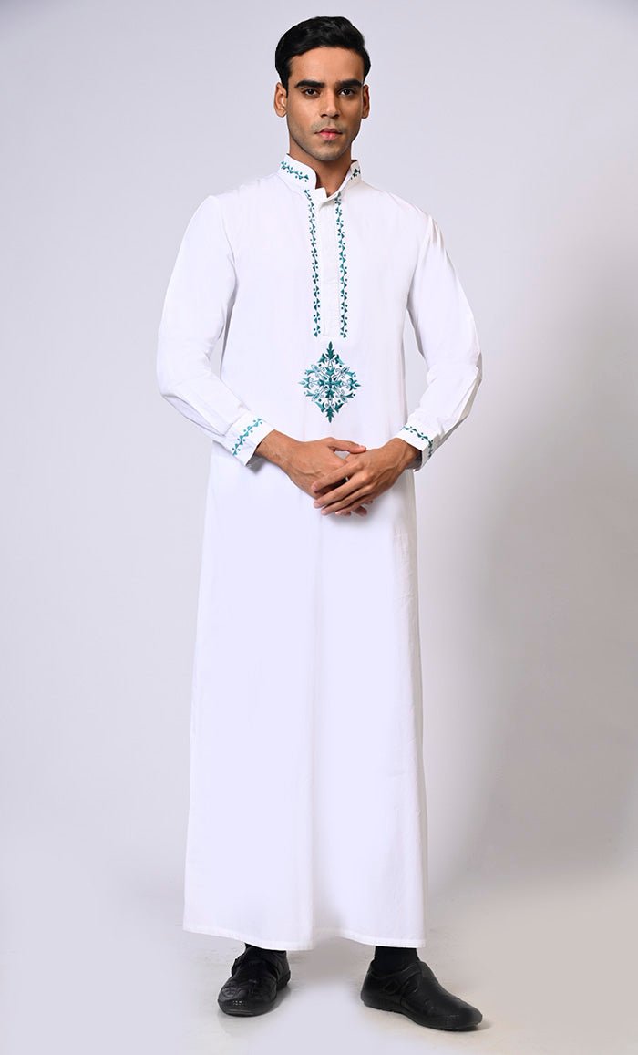 Artisanal Embroidery: Men's White Thobe Crafted with Attention to Detail - EastEssence.com