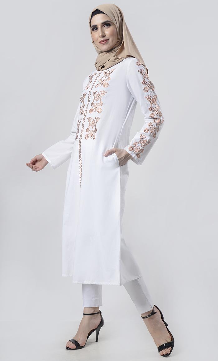 Astonishing Geometric Embroidered Tunic - EastEssence.com