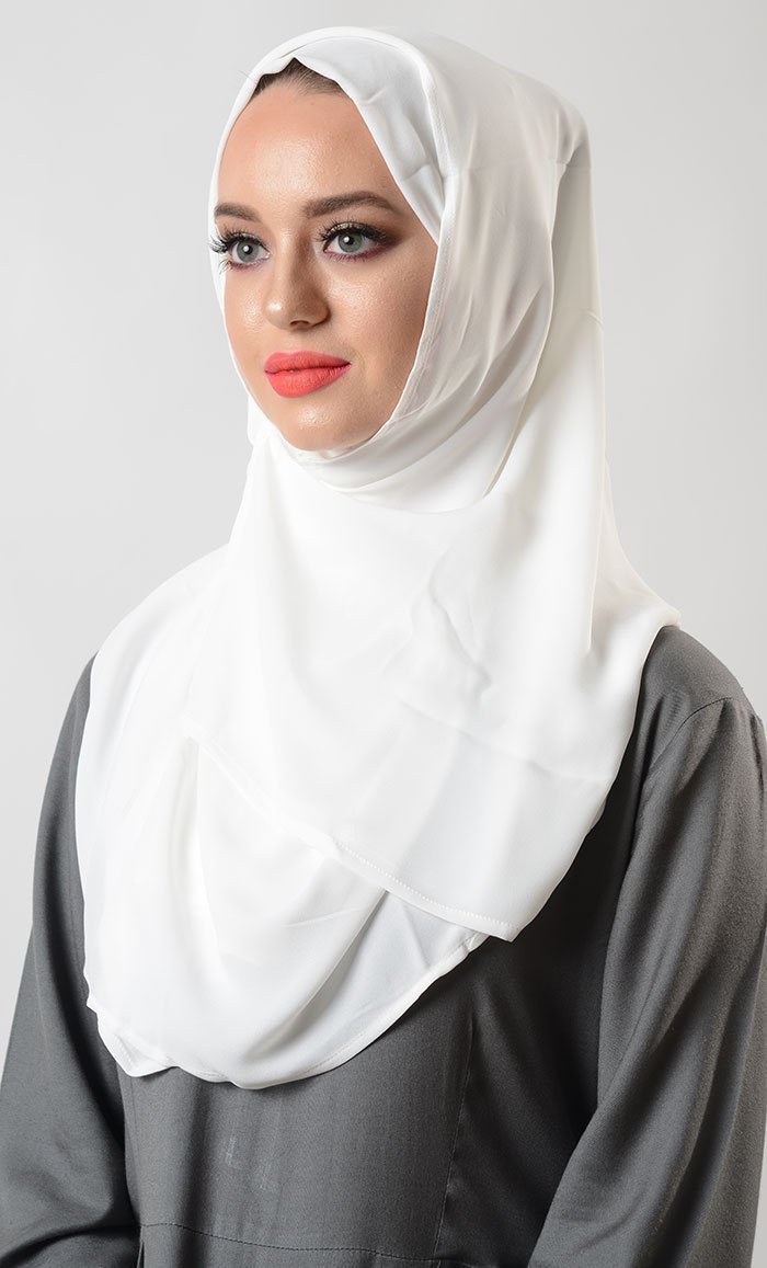 Basic Everyday Wear Hijab Stole - EastEssence.com