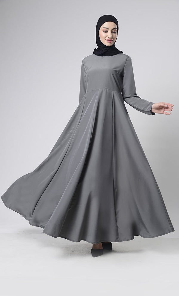 Basic Front Box Pleat Abaya With Pockets - EastEssence.com