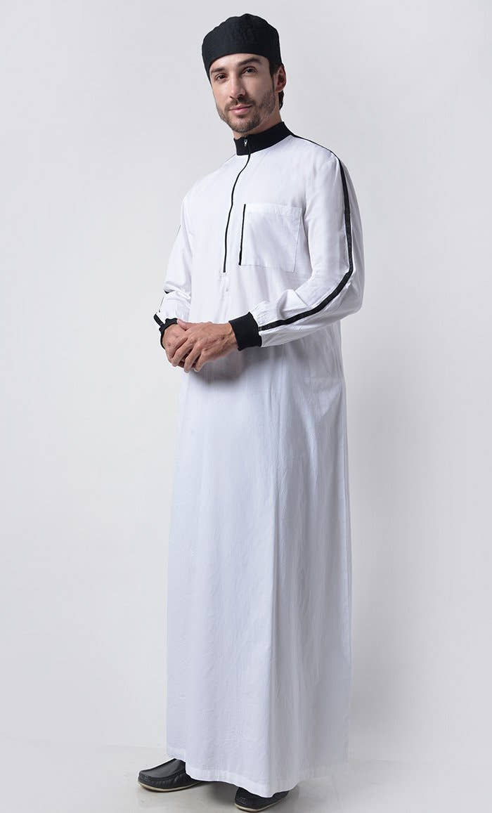 Basic Men's Comfy Thobe With Rib Cuff & Pockets - EastEssence.com