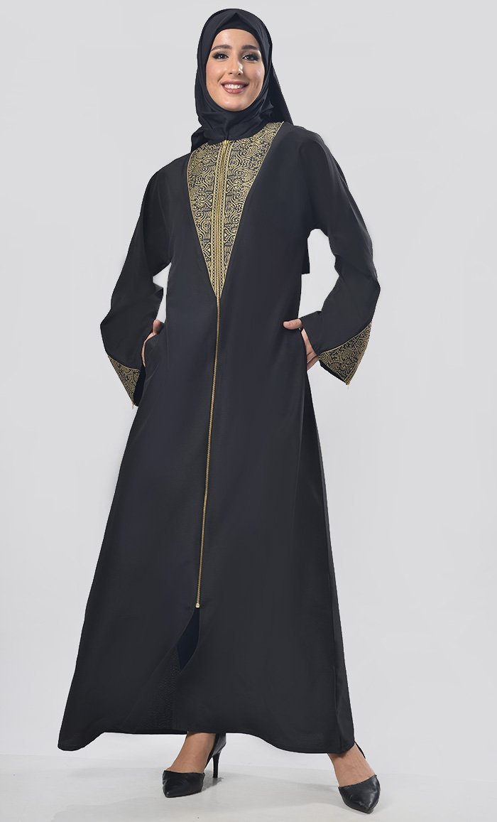 Beautiful Lace And Chain Intricate Detailing Abaya - EastEssence.com