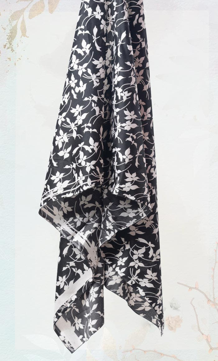 Hijab à imprimé floral noir et blanc