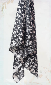 Black And White Floral Printed Hijab