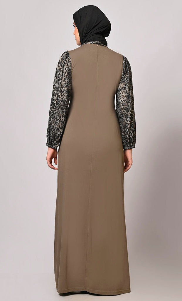 Bowing to Style: The Trendy Bow Tie Neck Abaya - EastEssence.com