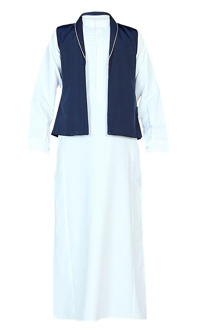 ثوب إسلامي أبيض للأولاد مع جاكيت أزرق