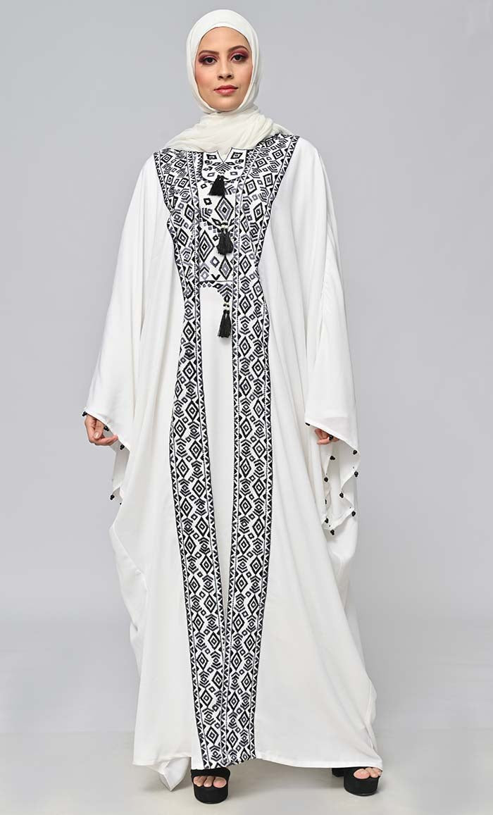 Buy Islamic Black Embellished Embroidery 3Pc Set - EastEssence.com