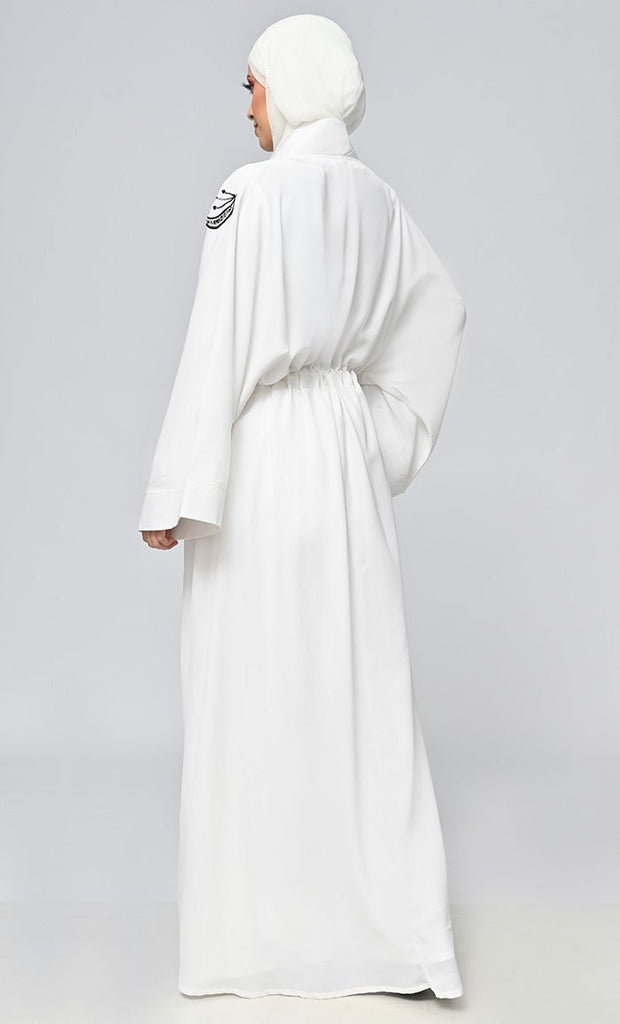 Buy Islamic Hand And Machine Embroidered Shrug\Bisht With Inner - EastEssence.com