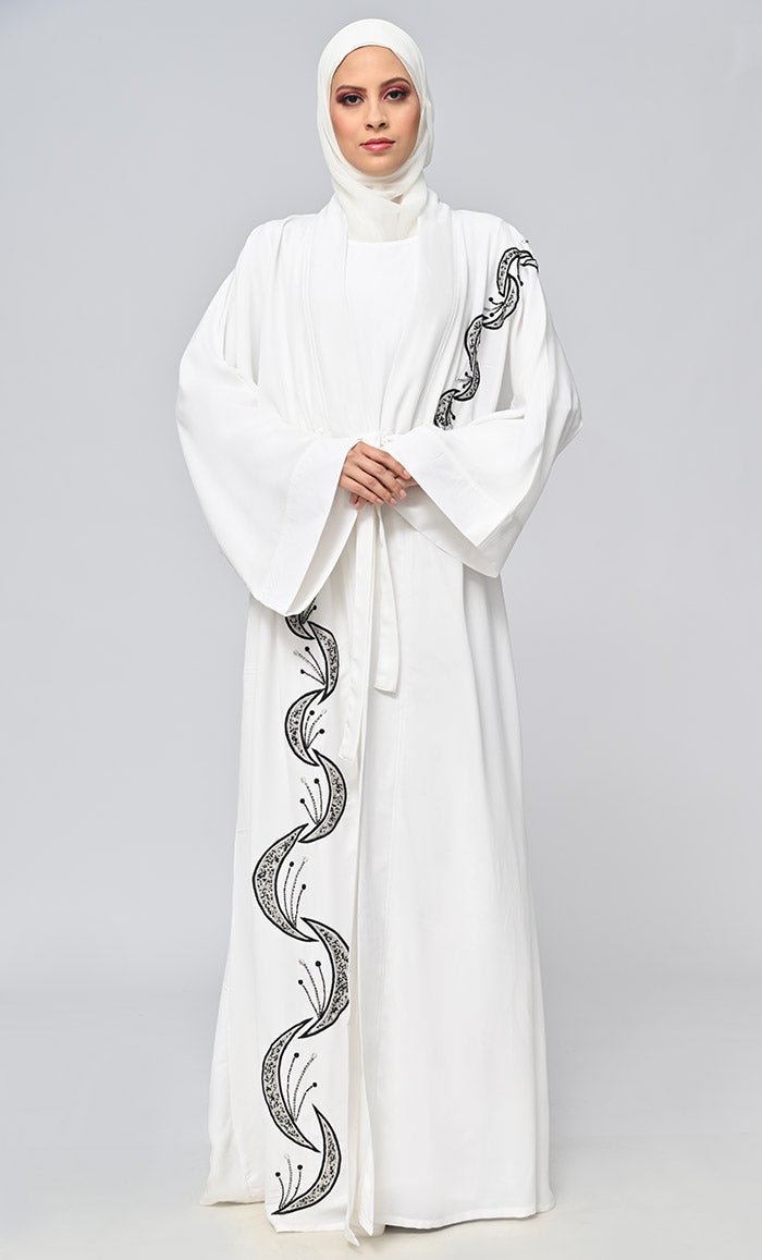 Buy Islamic Hand And Machine Embroidered Shrug\Bisht With Inner - EastEssence.com