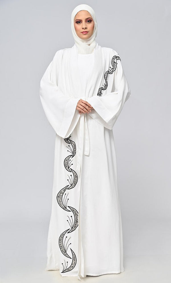 Buy Islamic Hand And Machine Embroidered Shrug\Bisht With Inner - EastEssence.com