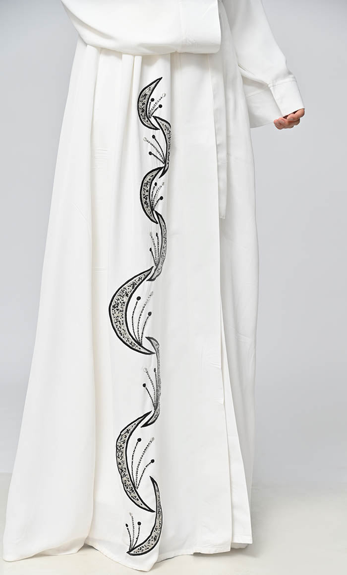 Buy Islamic Hand And Machine Embroidered Shrug\Bisht With Inner - EastEssence.com