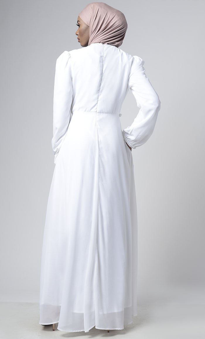 Classic White Puff Sleeve Everyday Abaya - EastEssence.com