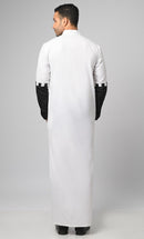 Contrast Black Panel Detailed Thobe With Pockets - EastEssence.com
