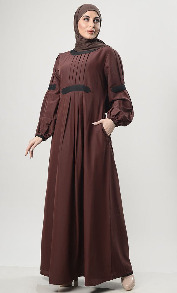 Detailed Workwear Abaya - EastEssence.com