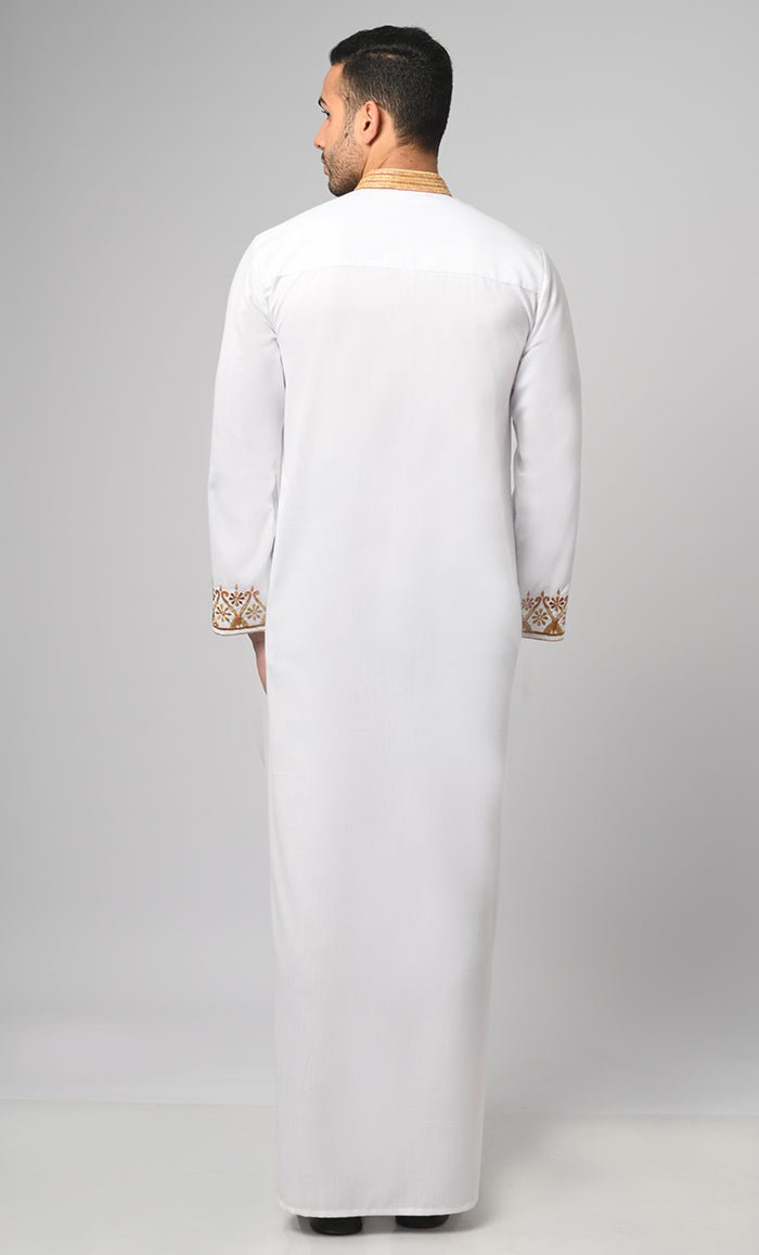 Machine Embroidery Work Detail Thobe For Men